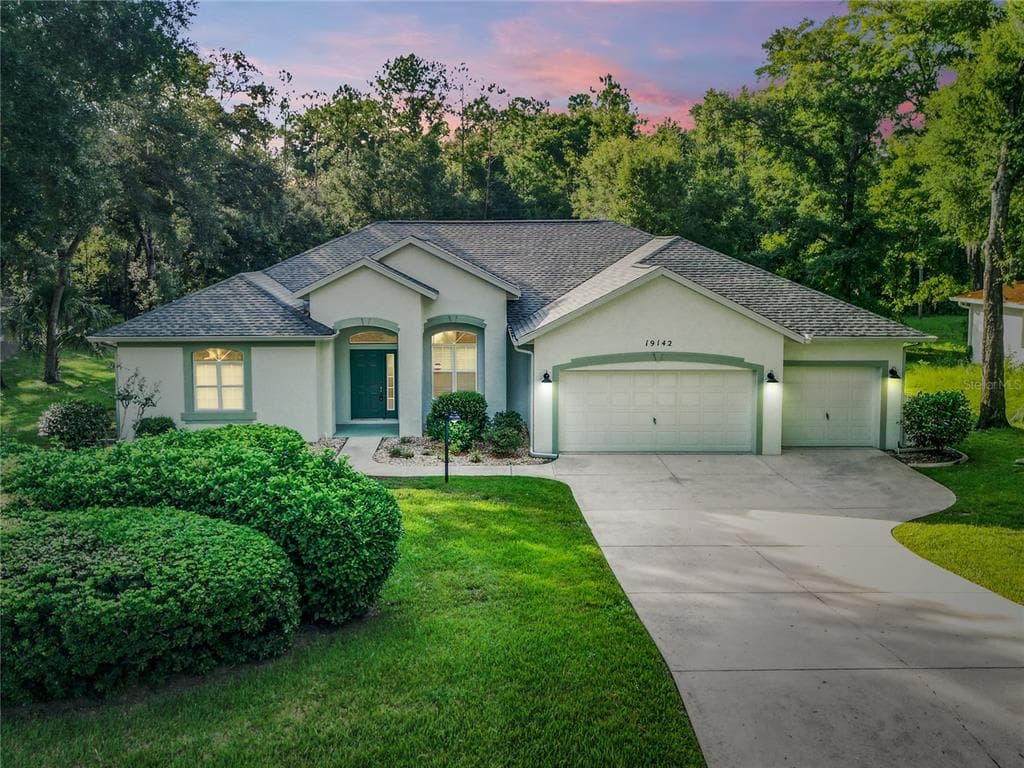 19142 SW 101ST STREET DUNNELLON, FL 34432