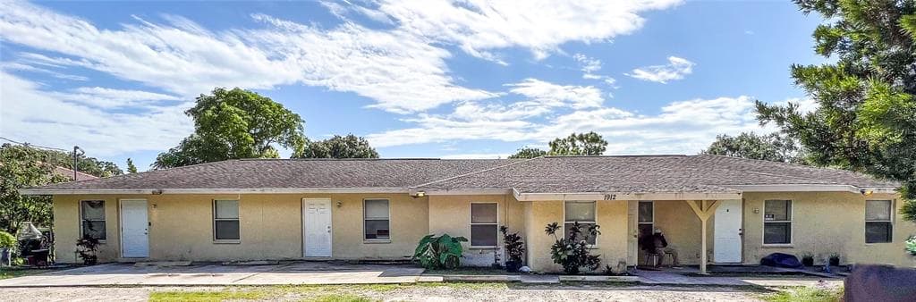 1912 3RD AVENUE E PALMETTO, FL 34221