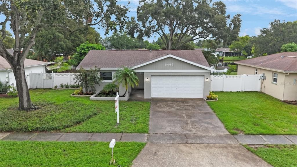 9443 SCOTT DRIVE SEMINOLE, FL 33777