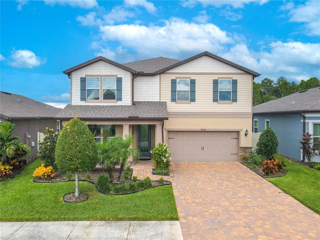 19211 MOSSY PINE DRIVE TAMPA, FL 33647