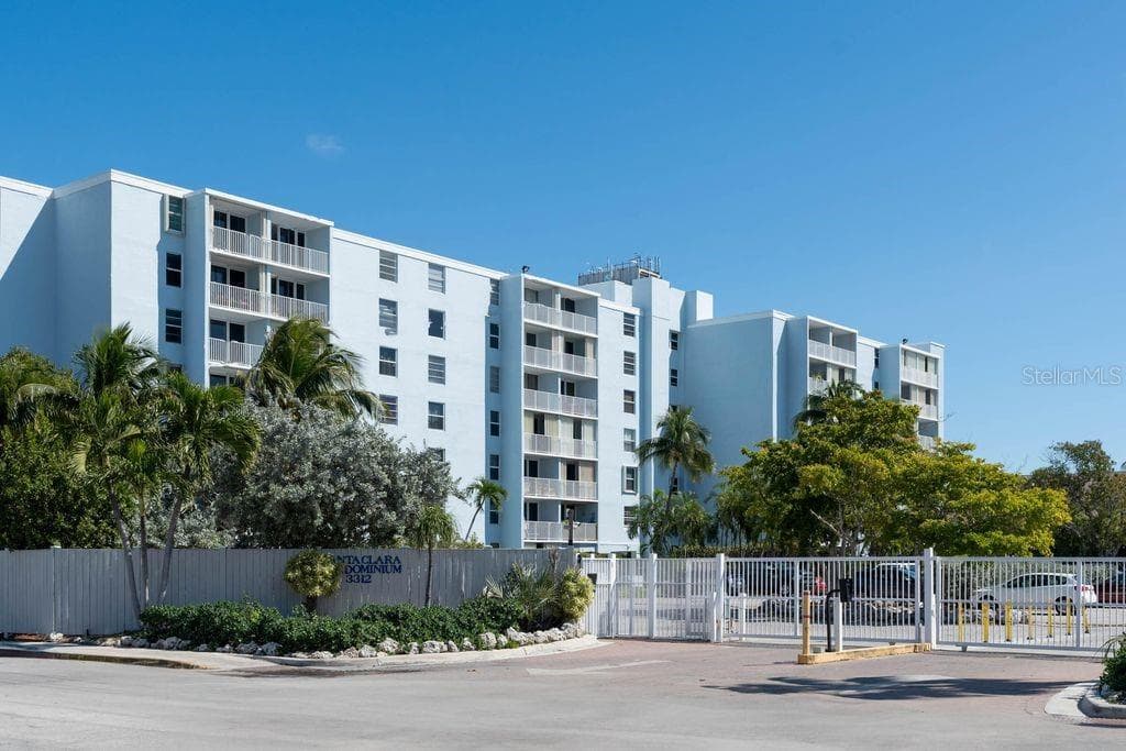 3312 NORTHSIDE DRIVE UNIT 706 KEY WEST, FL 33040