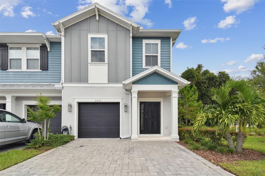 2831 GRAND KEMERTON PLACE TAMPA, FL 33618