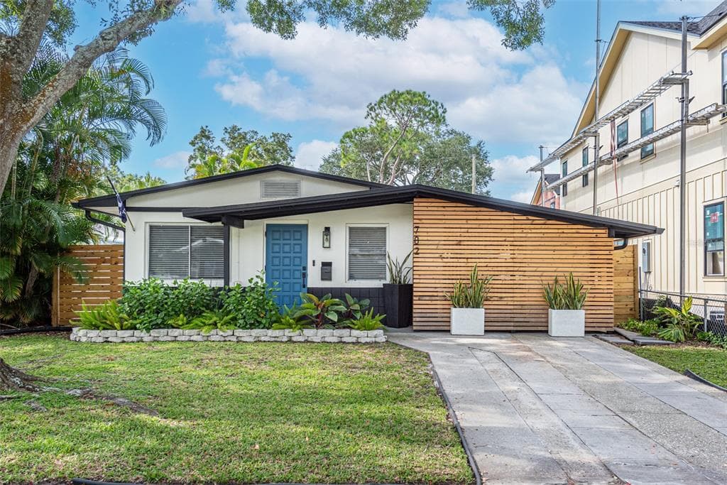 782 47TH AVENUE N ST PETERSBURG, FL 33703