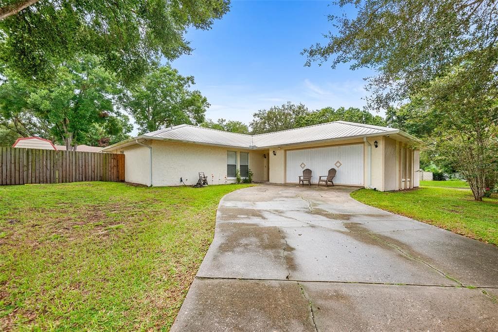3452 CHRISTINA GROVES CIRCLE S LAKELAND, FL 33813
