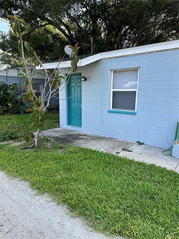 1110 14TH AVENUE NW UNIT 3 LARGO, FL 33770