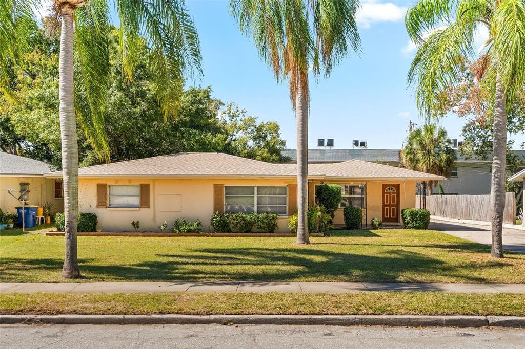 22 N HILLCREST AVENUE CLEARWATER, FL 33755