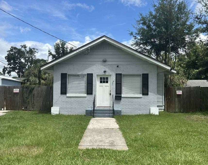 5045 PALMER AVENUE JACKSONVILLE, FL 32210