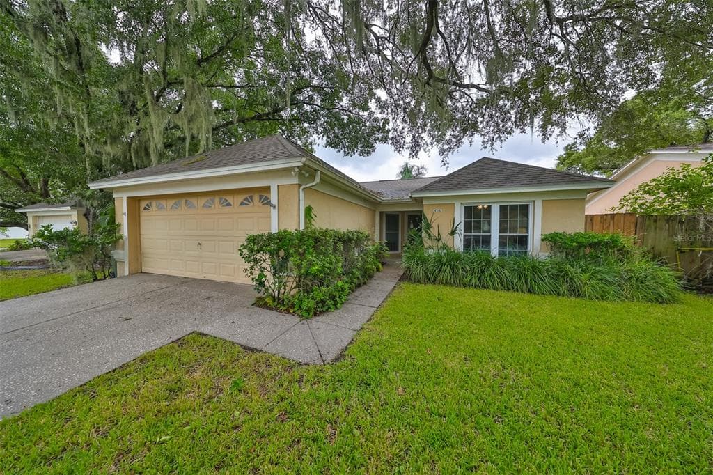 4516 CABBAGE PALM DRIVE VALRICO, FL 33596