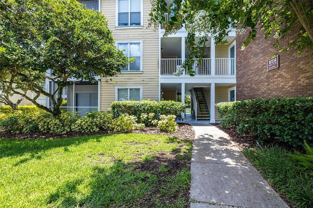 10114 WINSFORD OAK BOULEVARD UNIT 506 TAMPA, FL 33624