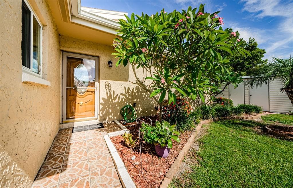 1591 AMBERLEA DRIVE S DUNEDIN, FL 34698