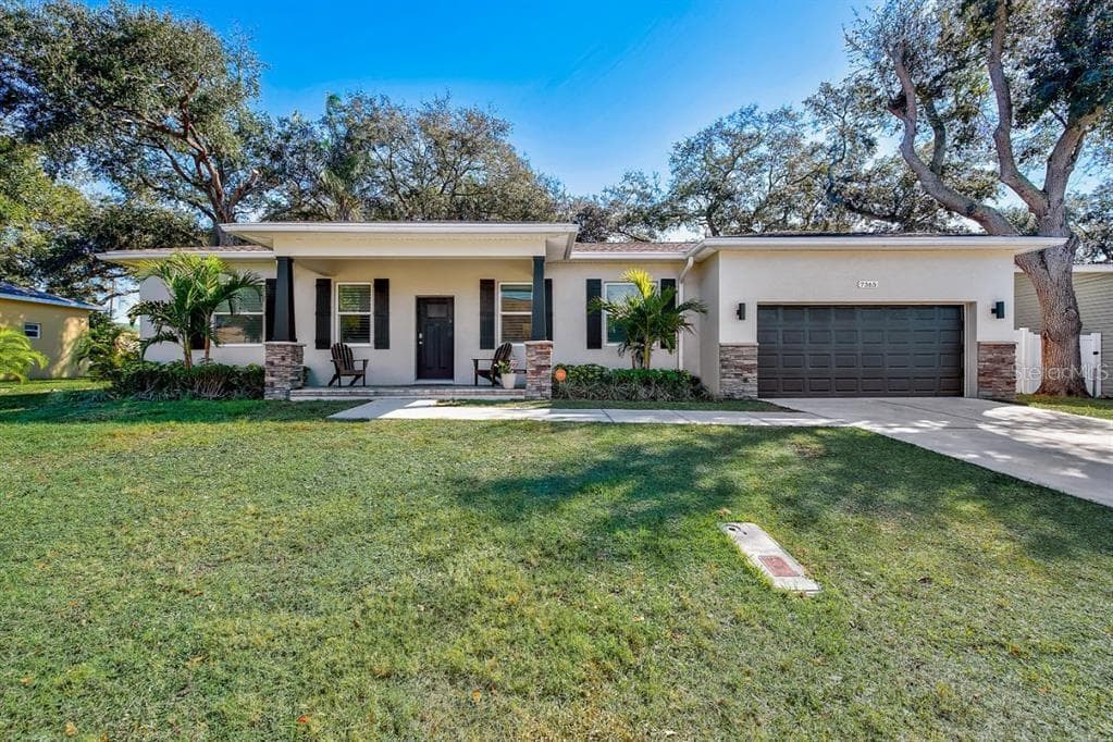 7365 121ST WAY SEMINOLE, FL 33772
