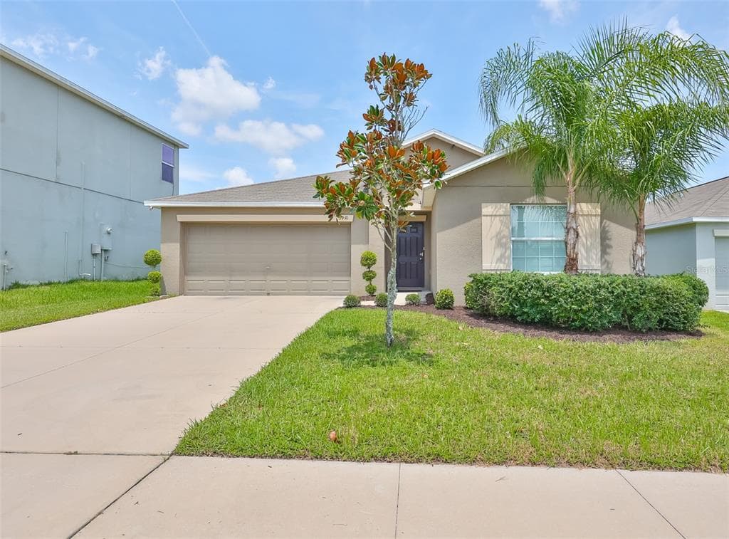 3910 KEARSNEY ABBEY CIRCLE DOVER, FL 33527