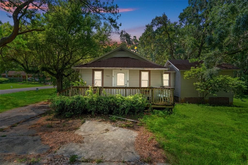 701 W DR M L KING JR BOULEVARD BROOKSVILLE, FL 34601