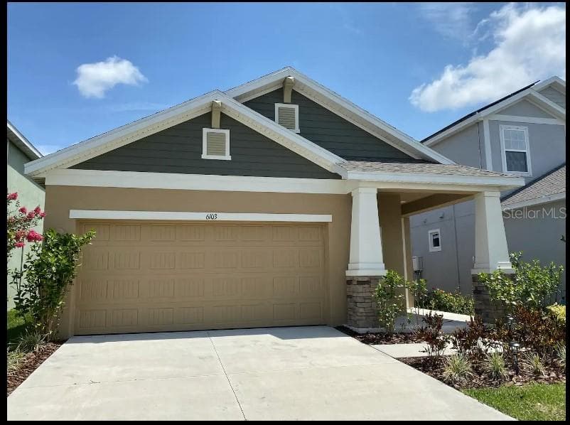 6103 VOYAGERS PLACE APOLLO BEACH, FL 33572
