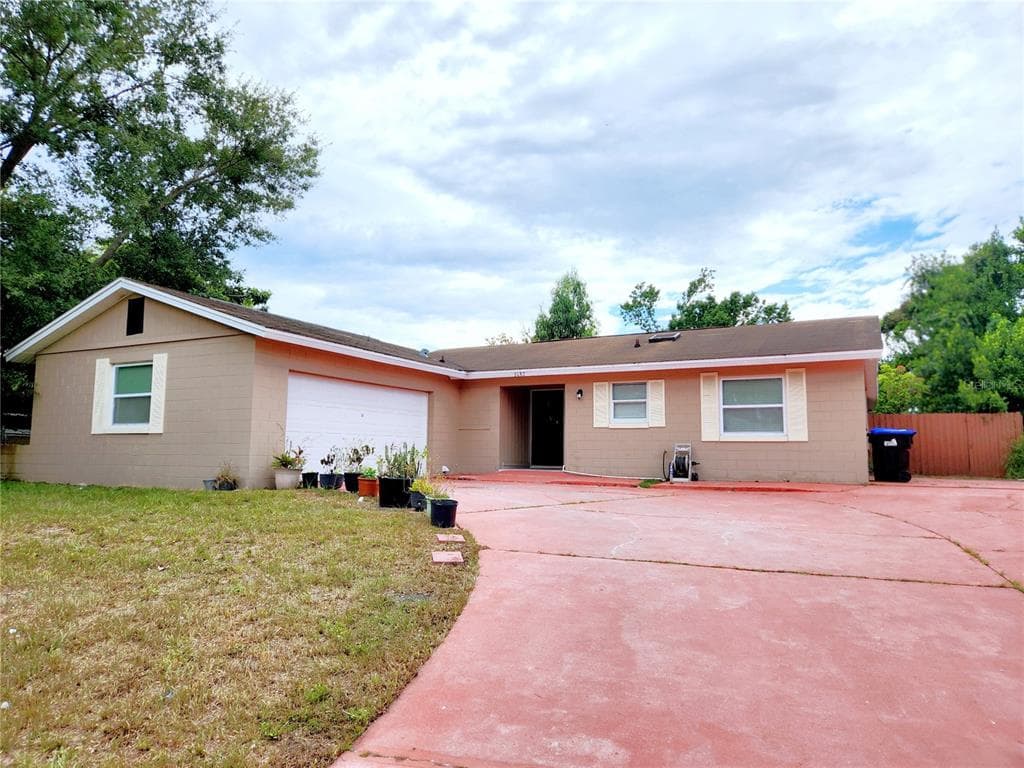 2082 ASHLAND BOULEVARD ORLANDO, FL 32808