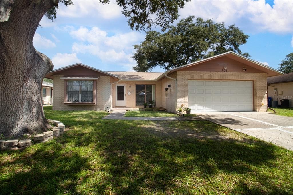 505 SOVEREIGN COURT