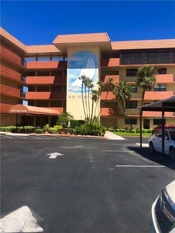 19701 GULF BOULEVARD UNIT 412 INDIAN SHORES, FL 33785