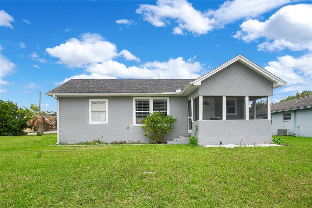 42 W CRYSTAL AVENUE LAKE WALES, FL 33853