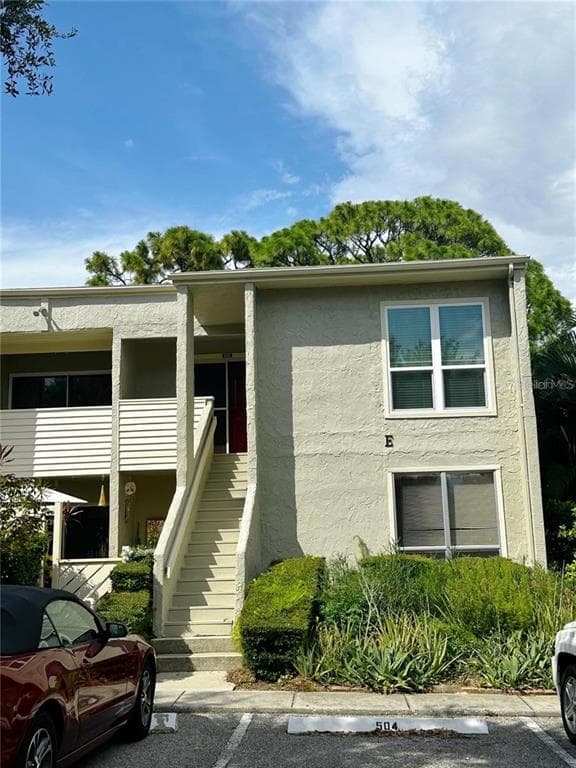 502 WINDRUSH BAY DRIVE UNIT 502 TARPON SPRINGS, FL 34689