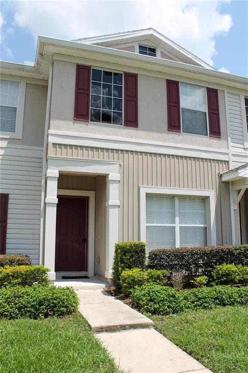 15754 FISHHAWK FALLS DRIVE LITHIA, FL 33547