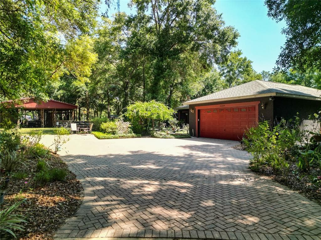 25339 EVALINE STREET BROOKSVILLE, FL 34601