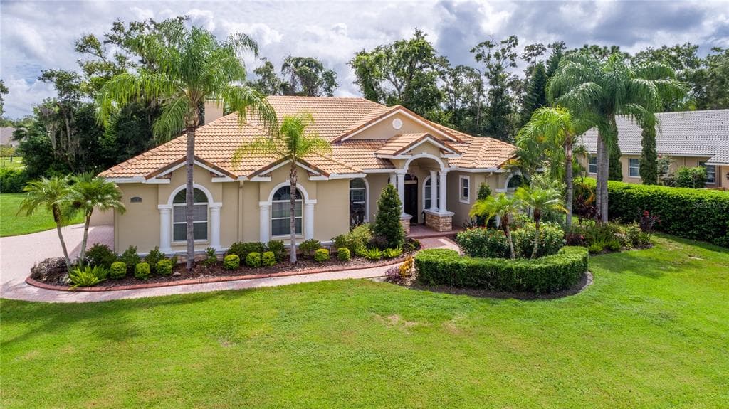 19003 APIAN WAY LUTZ, FL 33558