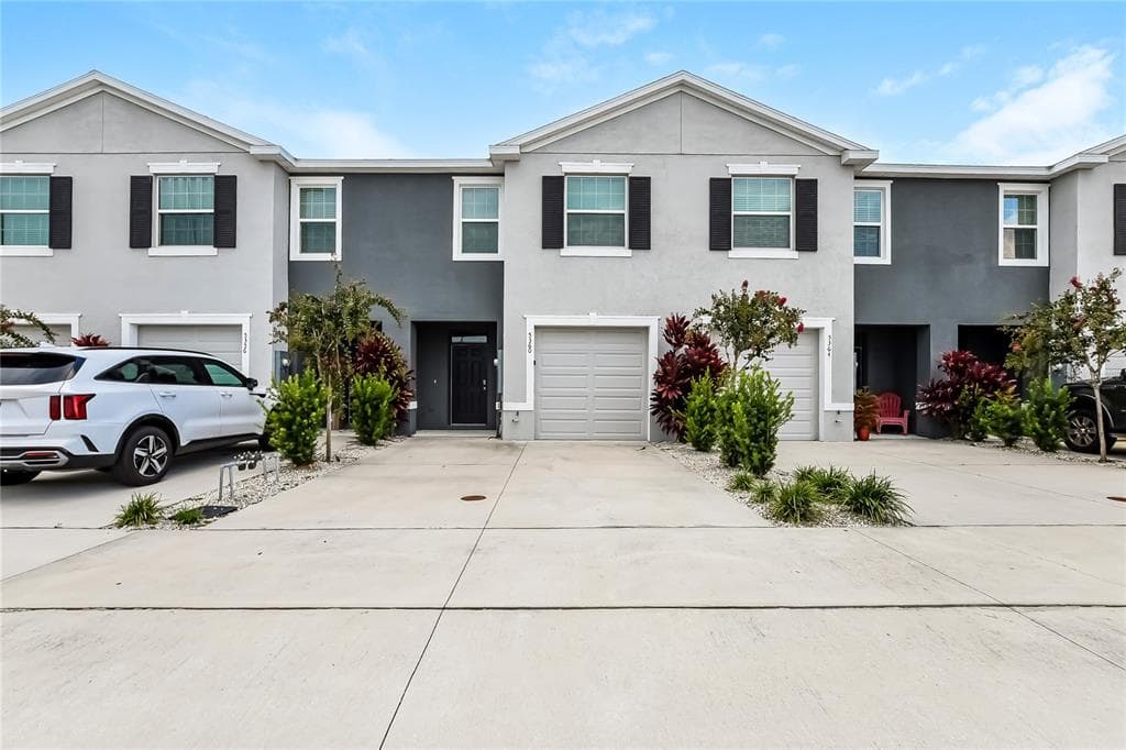 5360 DRAGONFLY DRIVE WILDWOOD, FL 34785