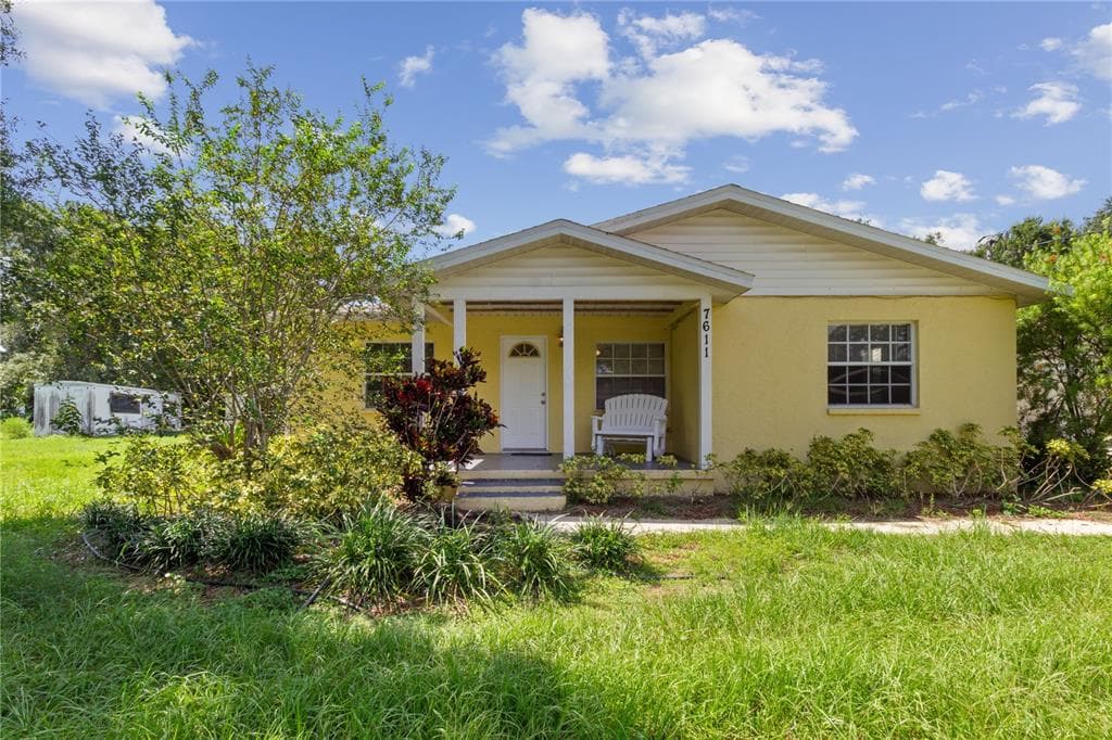 7611 34TH AVENUE S TAMPA, FL 33619