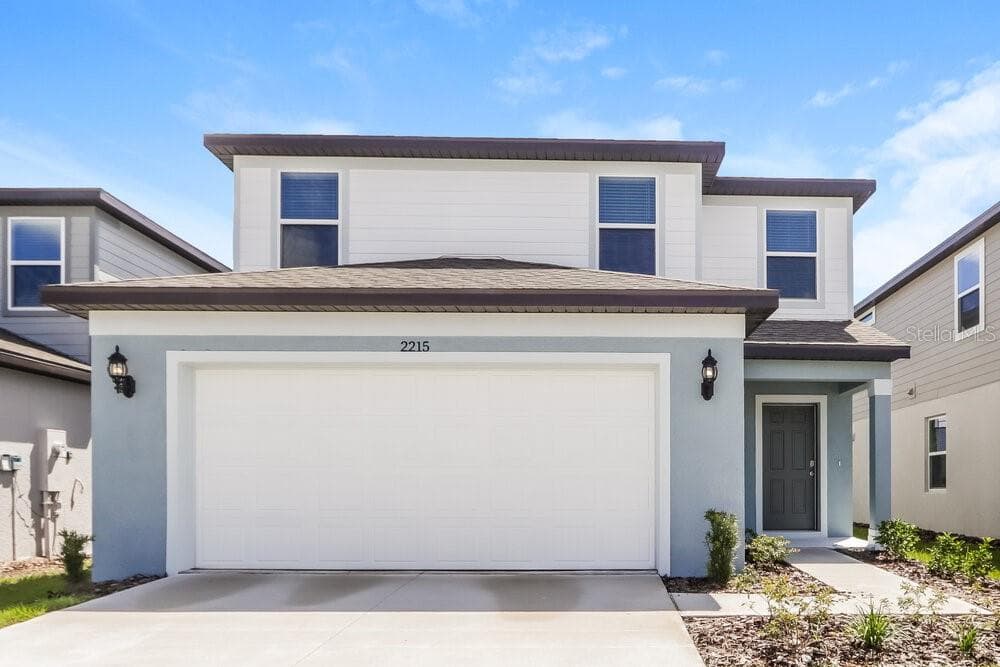2215 SHASTA STREET LAKELAND, FL 33805