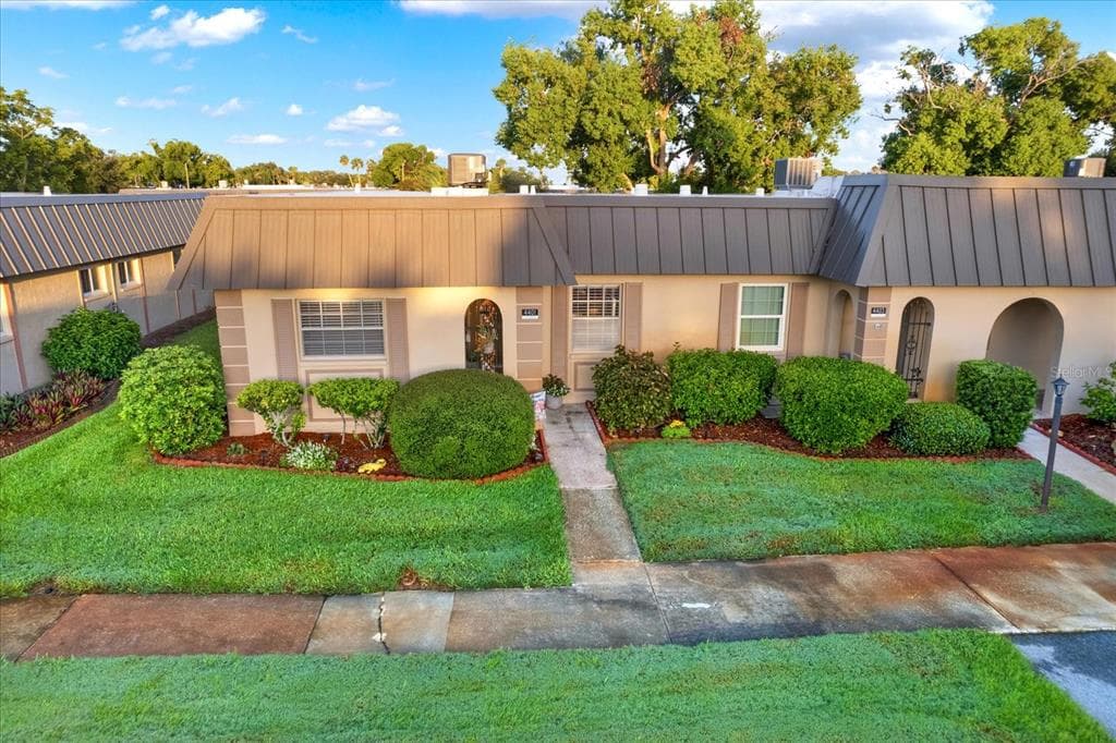 4401 SUNSTATE DRIVE NEW PORT RICHEY, FL 34652