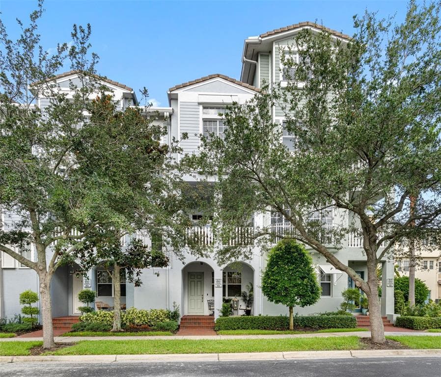 6013 BOWEN DANIEL DRIVE UNIT 102 TAMPA, FL 33616