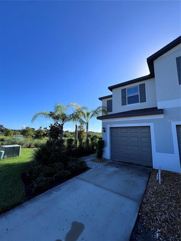 3515 BELLMEADE COURT WESLEY CHAPEL, FL 33543
