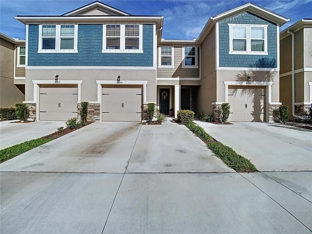 6054 GRAND SONATA AVENUE LUTZ, FL 33558