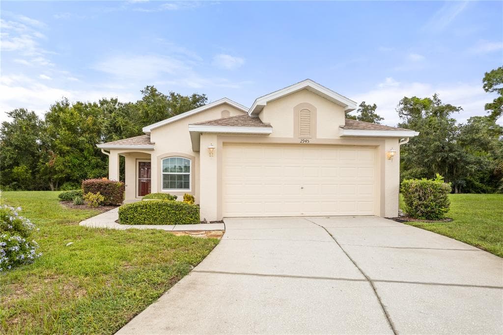 2945 WALNUT GROVE COURT HOLIDAY, FL 34691