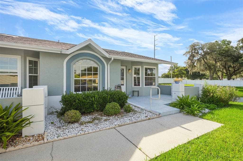 38442 COTTONWOOD PLACE ZEPHYRHILLS, FL 33542