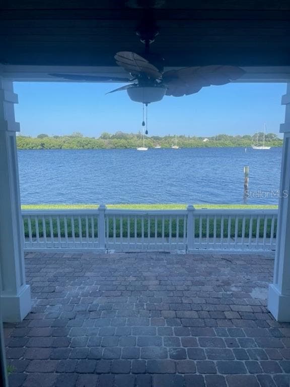 3739 POMPANO DRIVE SE ST PETERSBURG, FL 33705