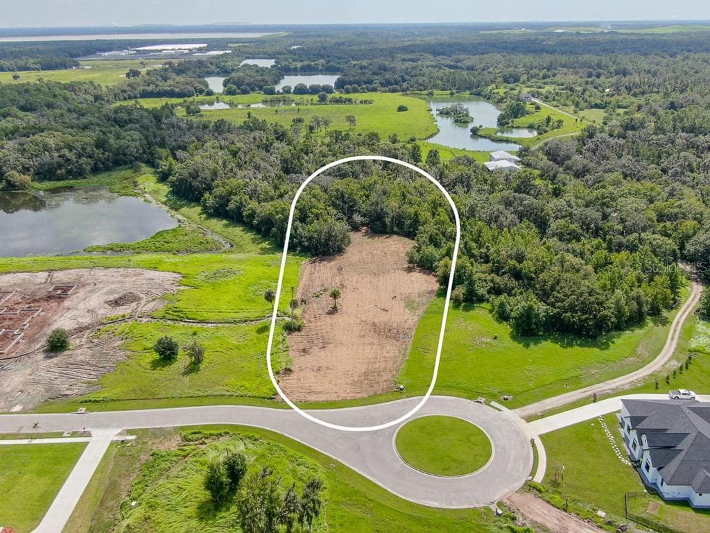 15328 FISHHAWK HEIGHTS RUN LITHIA, FL 33547