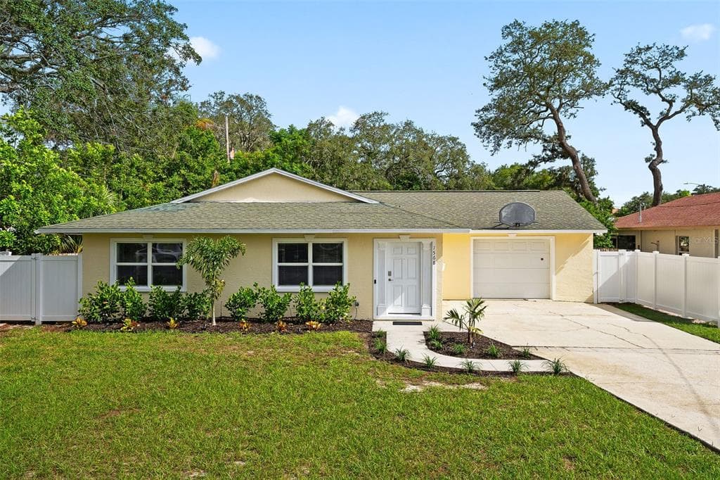 1568 TURNER STREET CLEARWATER, FL 33756