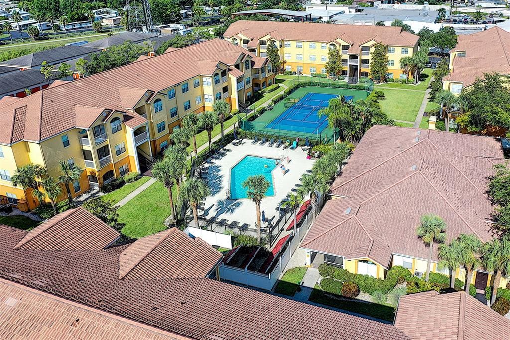 10764 70TH AVENUE UNIT 3201 SEMINOLE, FL 33772