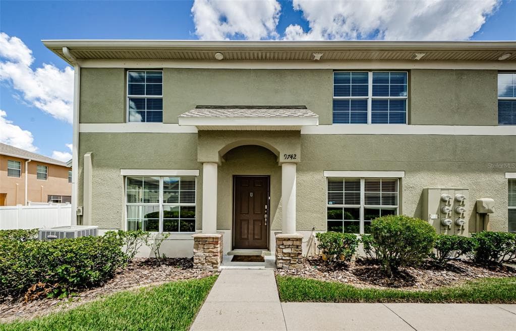 9742 TRUMPET VINE LOOP TRINITY, FL 34655