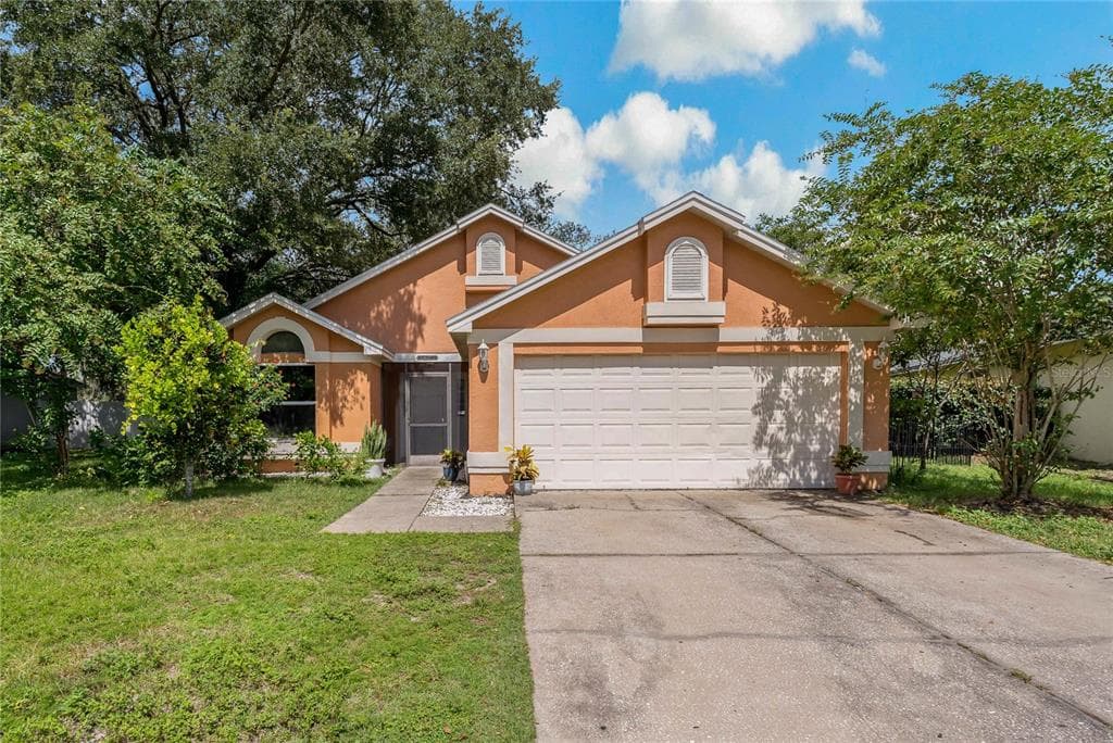 4131 BARRET AVENUE PLANT CITY, FL 33566