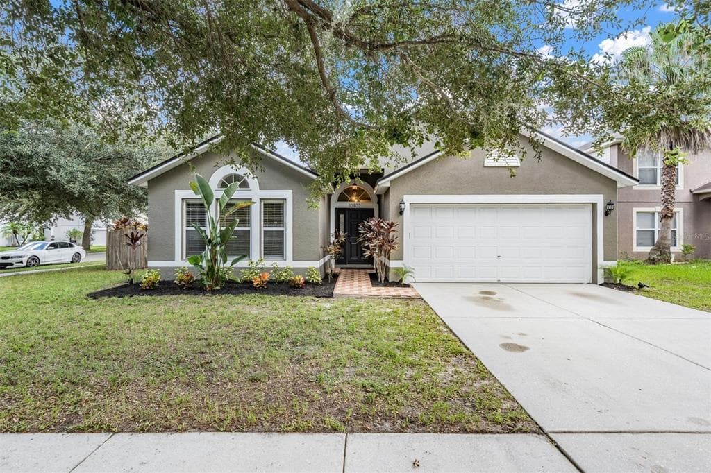 10402 FLY FISHING STREET RIVERVIEW, FL 33569