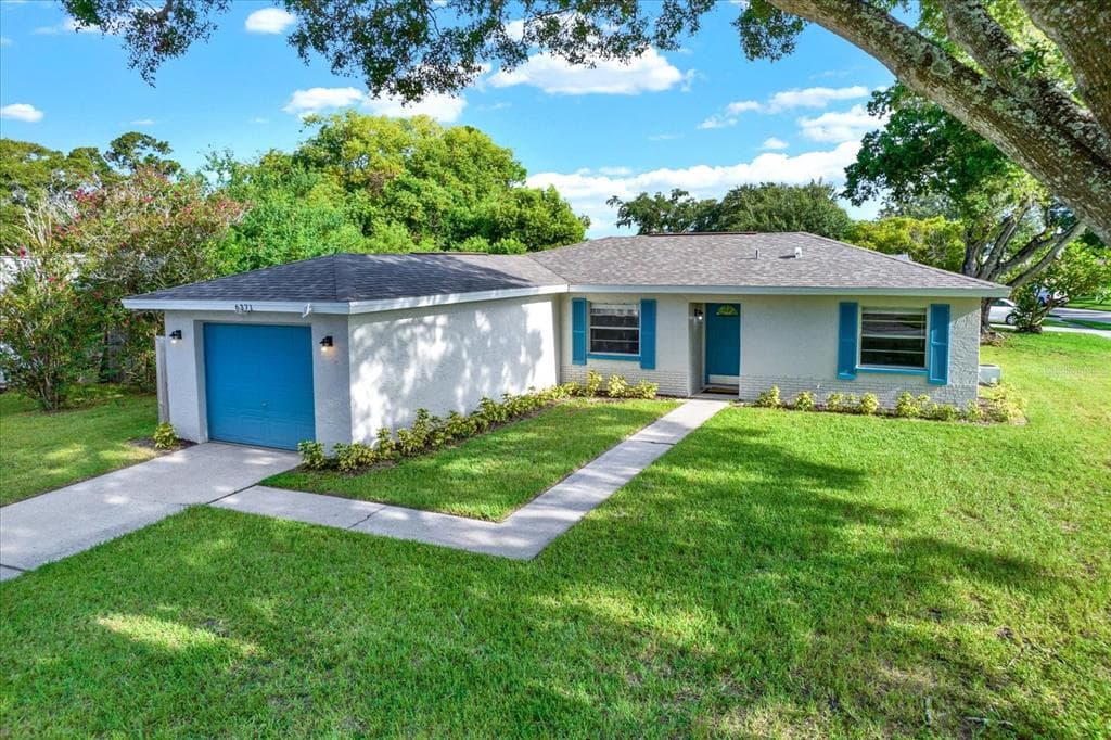 6371 CEDARBROOK DRIVE S PINELLAS PARK, FL 33782