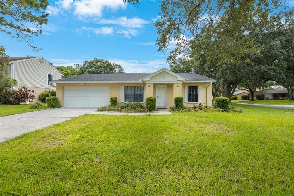 16132 COUNTRY CROSSING DRIVE TAMPA, FL 33624