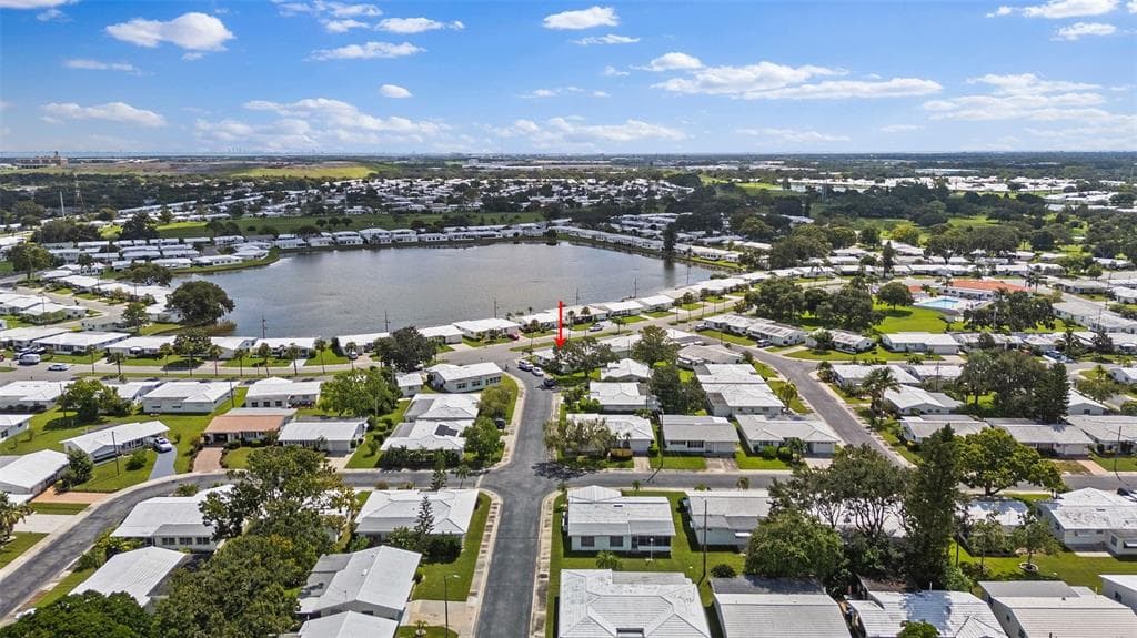9740 MAINLANDS BOULEVARD W UNIT 1 PINELLAS PARK, FL 33782