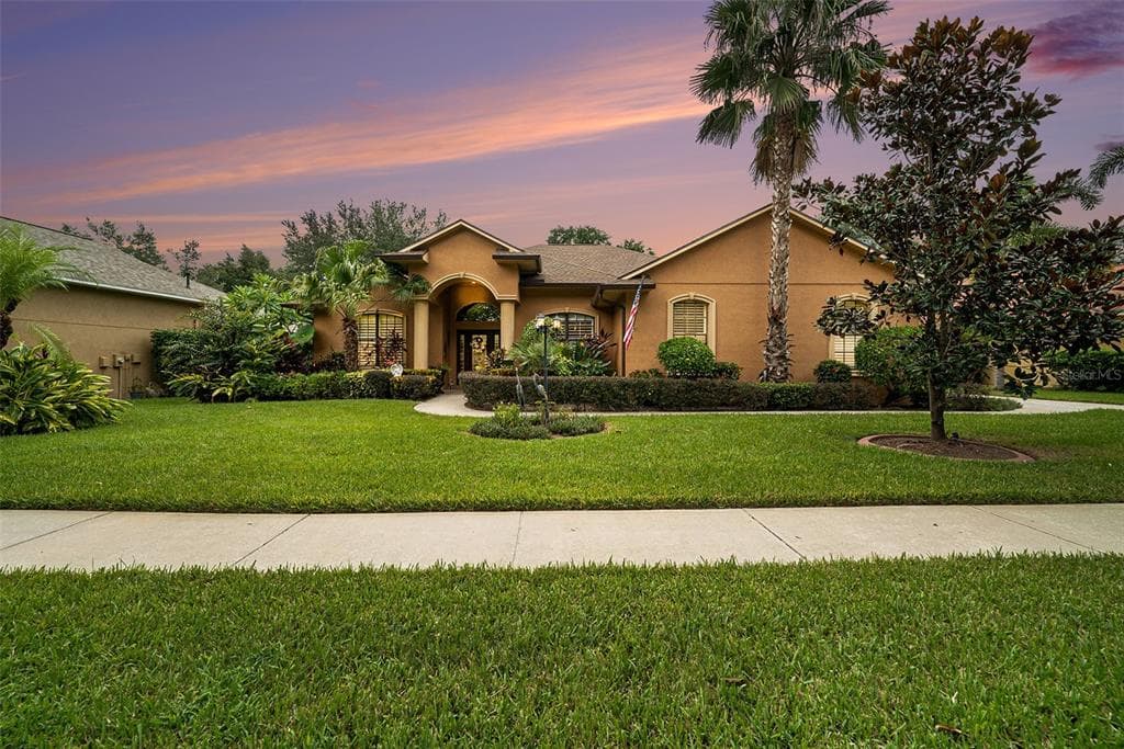 824 CITRUS WOOD LANE