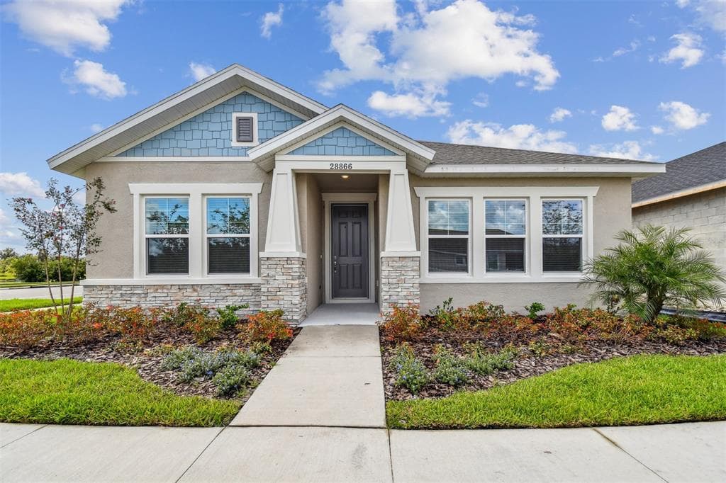 28866 HILLCREST VALLEY BOULEVARD WESLEY CHAPEL, FL 33543