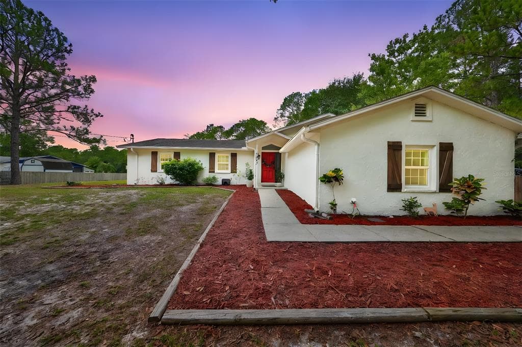 7603 RICHLAND STREET WESLEY CHAPEL, FL 33544