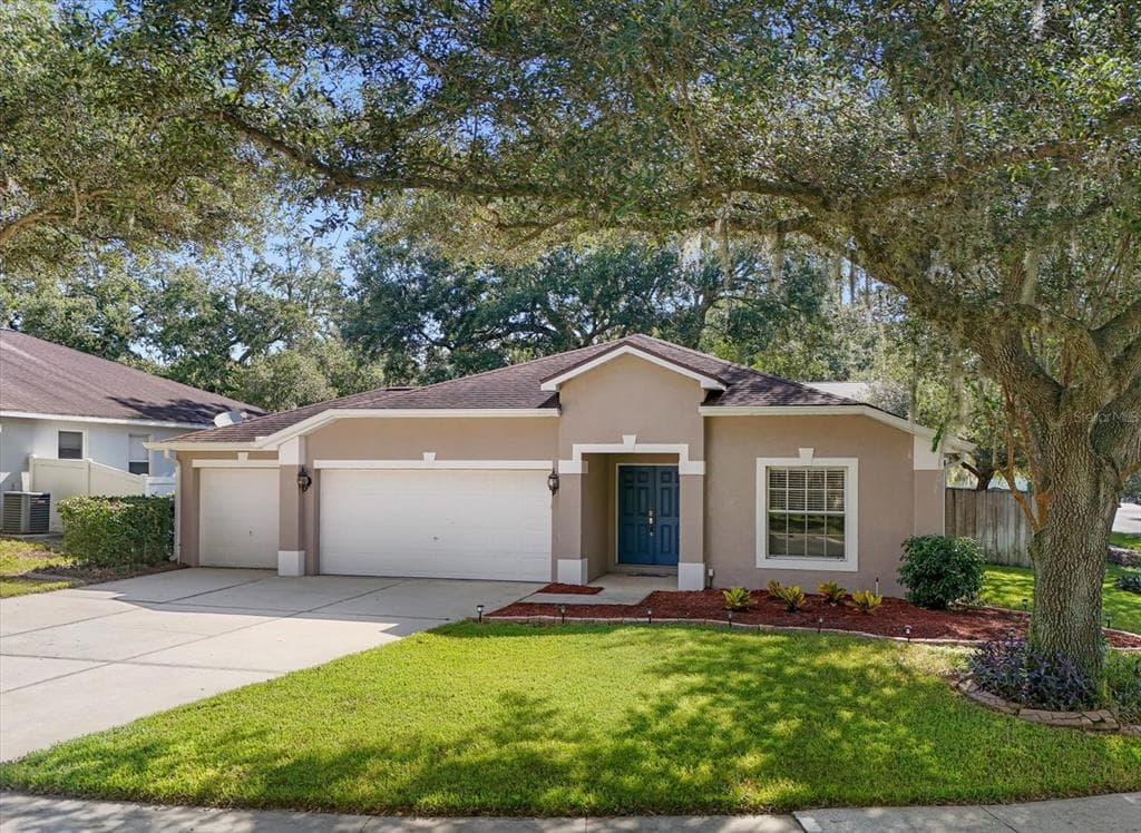 2923 RED COAT CIRCLE BRANDON, FL 33511