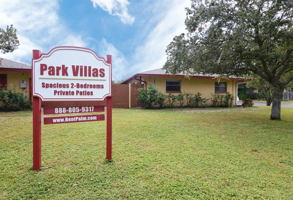 4560 76TH AVENUE N UNIT 3 PINELLAS PARK, FL 33781